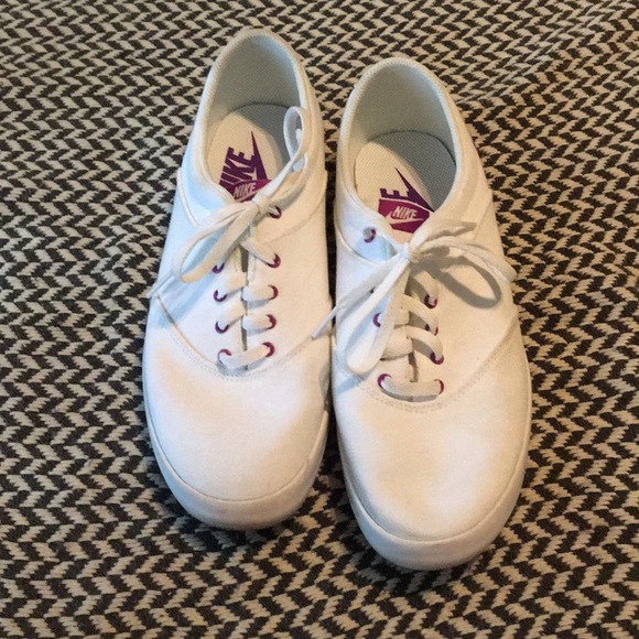 nike mini sneaker lace canvas
